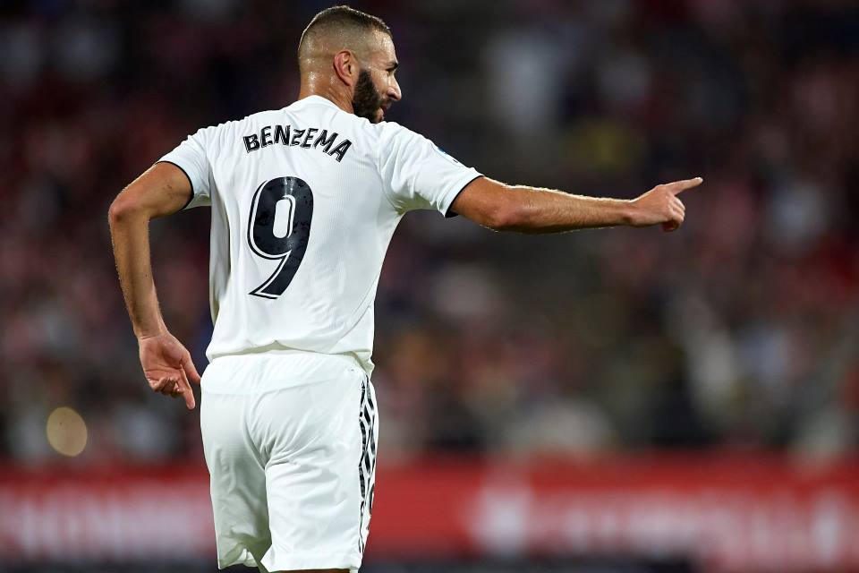 Di Tengah Rumor Transfer yang Beredar, Karim Benzema Indikasikan Bertahan di Real Madrid