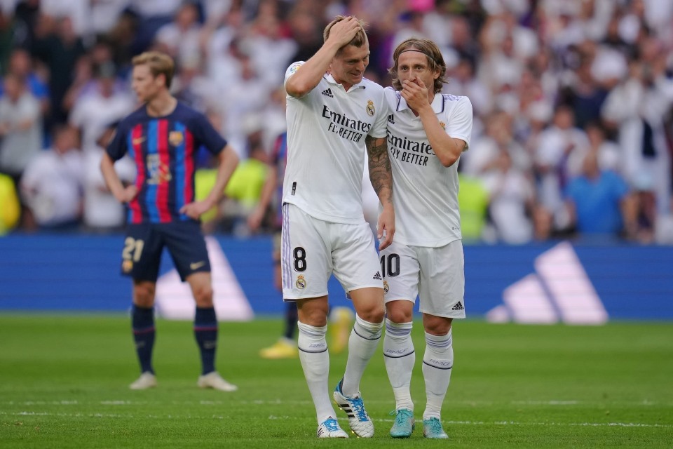 Bersama Luka Modric, Toni Kroos Jadi Mentor Buat Pemain Muda Real Madrid