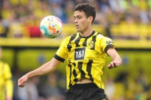 Gladbach Ingin Pinjam Gio Reyna dari Dortmund