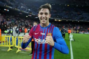 Tak Dibutuhkan di Barcelona, Jorge Mendes Tawarkan Nico Gonzalez ke Aston Villa