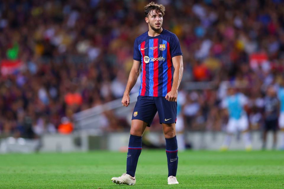 Tak Dibutuhkan di Barcelona, Jorge Mendes Tawarkan Nico Gonzalez ke Aston Villa