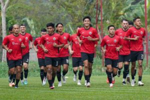 Persija vs Persib: Prediksi, Jadwal, dan Link Live Streaming