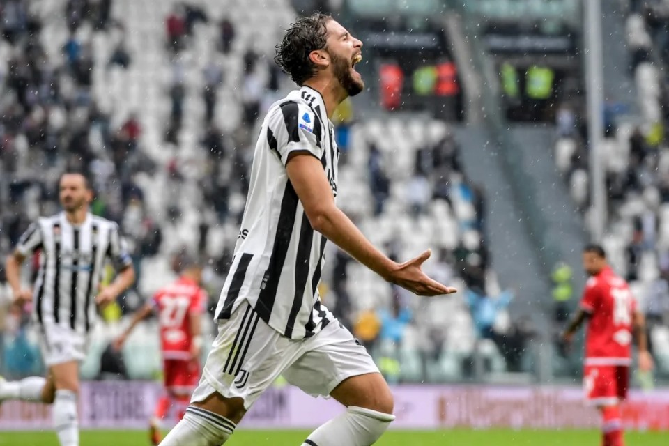 Manuel Locatelli Optimistis Juventus Tak Akan Jeblok Lagi Musim Depan
