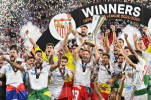 Sevilla si 'Raja Liga Europa' Menantang Manchester City Sang Jawara Eropa