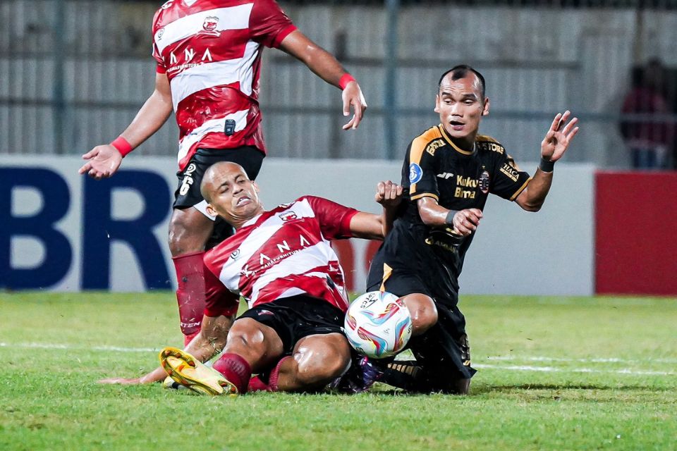 Brace Junior Brandao Bawa Madura United Hajar Persija 2-0