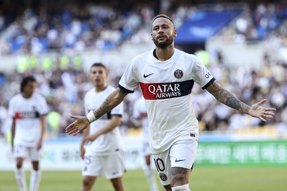 PSG Tak Tutup Peluang Lepas Neymar Musim Panas Ini