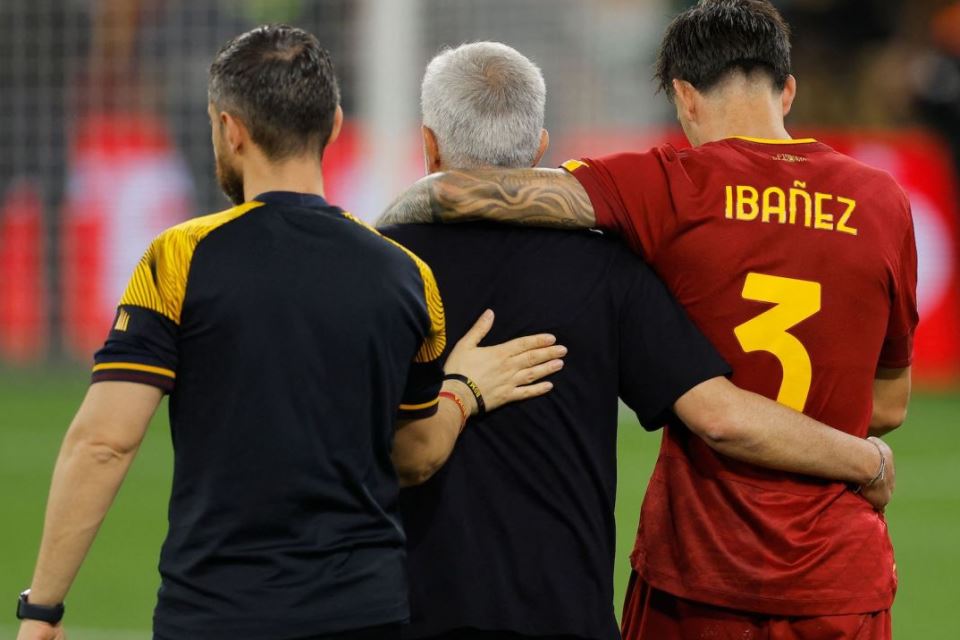 AS Roma Terkenal Kutukan Musim Ketiga Jose Mourinho?