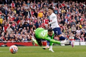 Arteta Kurang Tenang di Pinggir Lapangan Bikin Arsenal Gagal Menang Atas Tottenham