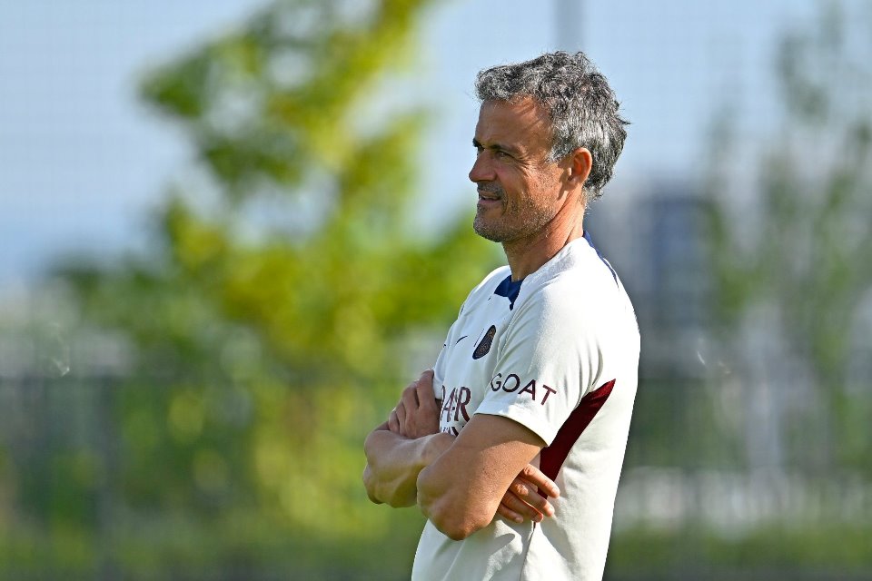 Luis Enrique Sebut AC Milan sebagai Lawan yang Tangguh di Liga Champions
