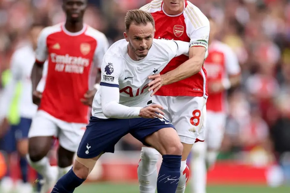 Saka Tiru Selbrasinya, Maddison Bilang Begini