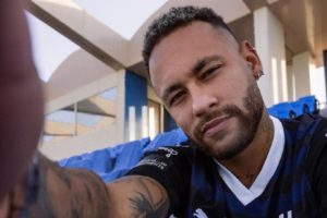 Neymar Tak Tutup Kemungkinan Pulang ke Tim yang Besarkan Namanya