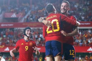 Spanyol Bantai Siprus 6-0, De La Fuente Puji 3 Pemain Tim Matador