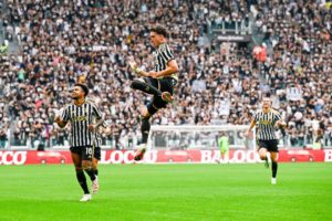 Dusan Vlahovic Jadi Pahlwan Kemenangan Juventus Atas Lazio
