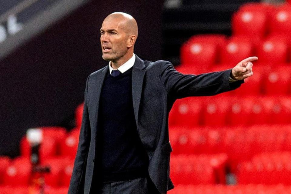 Dikaitkan dengan Bayern, Zidane Menolak!