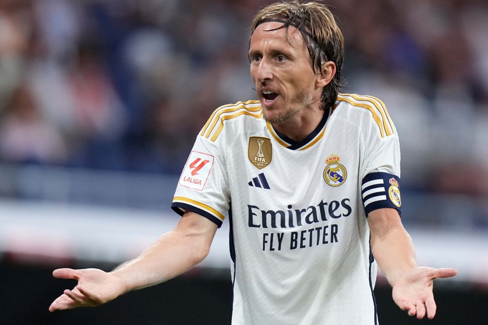 Madrid Nantikan Penawaran Transfer untuk Luka Modric