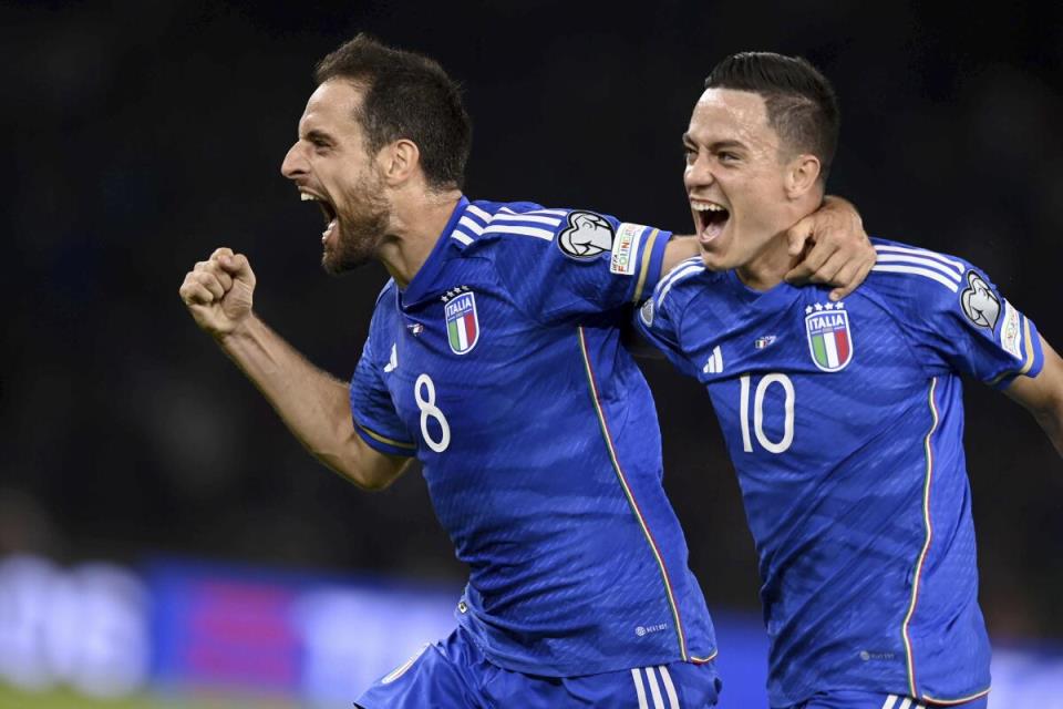 Italia Tumpas Malta, Bonaventura Jadi Pencetak Gol Tertua di Gli Azzurri