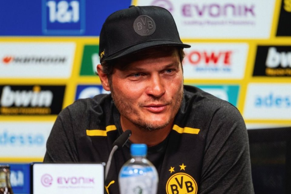 Pasca Klopp, Edin Terzic Jadi Pelatih Dortmund Paling Berpengaruh