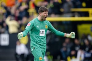 Gregor Kobel Resmi Perpanjang Kontrak di Dortmund Hingga 2028