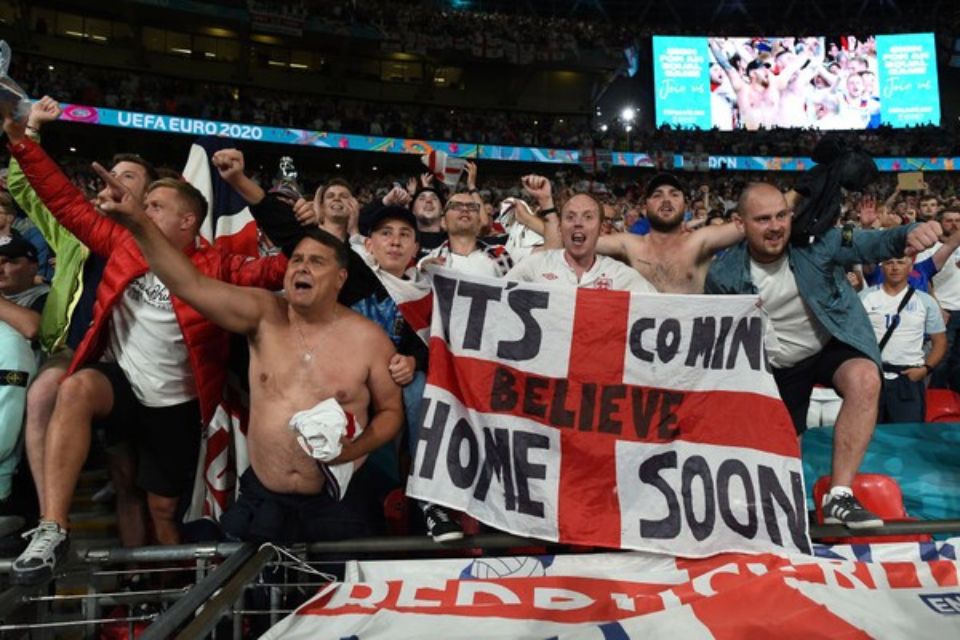 Lagu 'Football's Coming Home' Jadi Penyemangat Inggris di Piala Dunia U-17