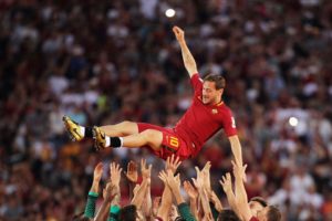 Totti Bakal Jadi Direktur Olahraga AS Roma, Mourinho: Itu Urusan Klub