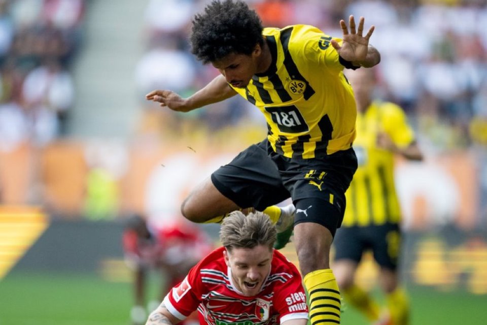 Tiga Pemain Dortmund Diragukan Kebugarannya Jelang Laga Kontra Augsburg