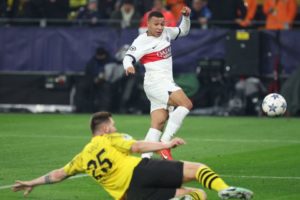 Sule Berharap Bisa Kembali ke Skuad Utama Dortmund Usai Buktikan Diri Kontra PSG