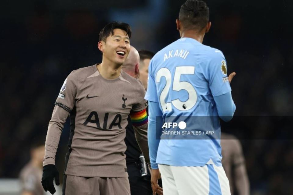 Son-Heung Min, Si Paling Sibuk di Laga Tottenham vs Manchester City