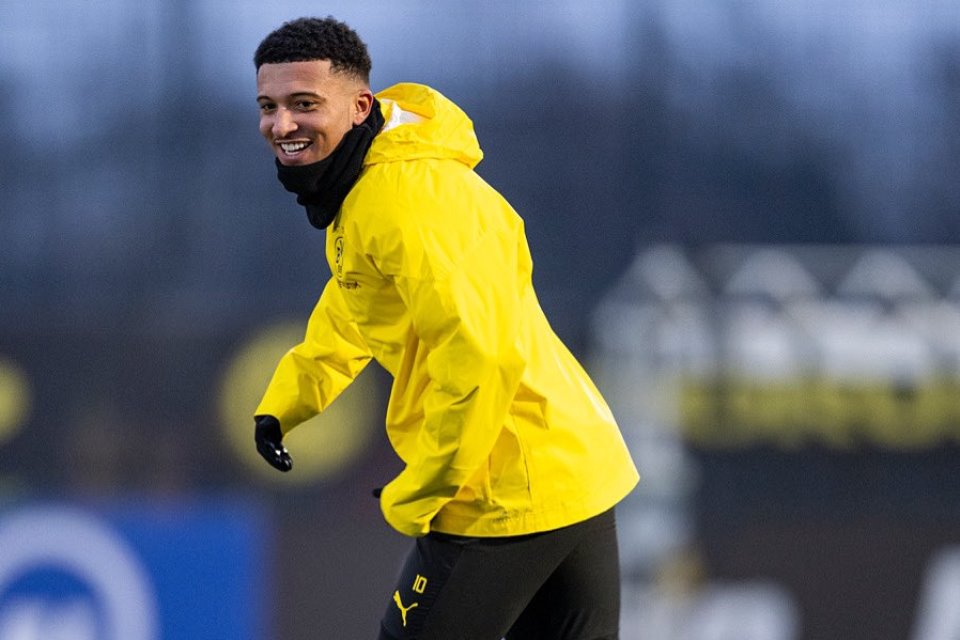 Merekahnya Senyum Jadon Sancho Saat Kembali ke Borussia Dortmund