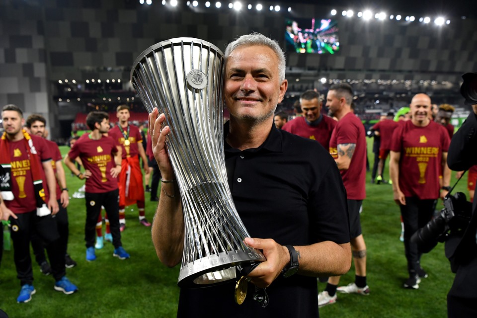 Sepakat dengan Raksasa Turki, Jose Mourinho Segera Melatih Lagi?