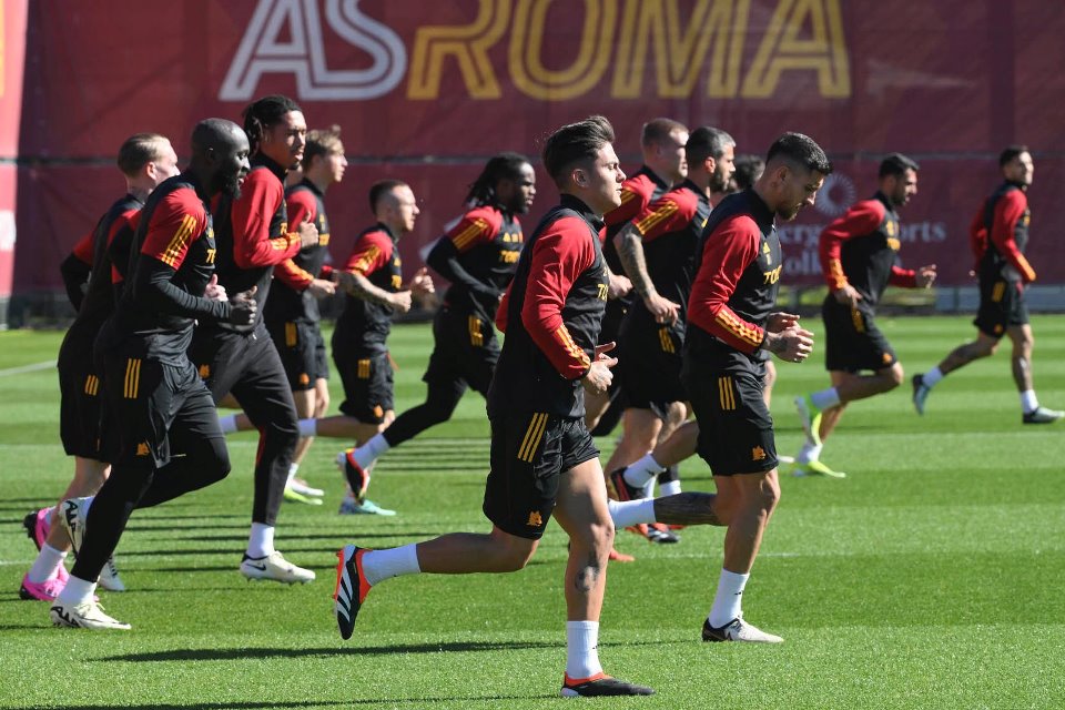 De Rossi Sudah Pelajari Perbedaan Strateginya dan Mourinho sebagai Bekal Hadapi Feyenoord