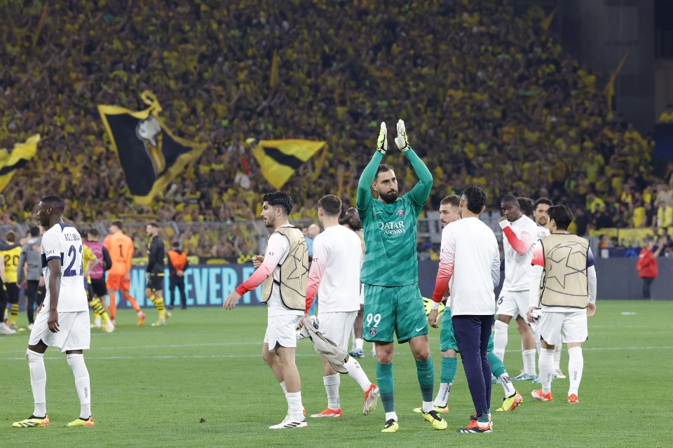 PSG Kalah Atas Dortmund, Enrique Masih Pede Timnya Bakal ke Final