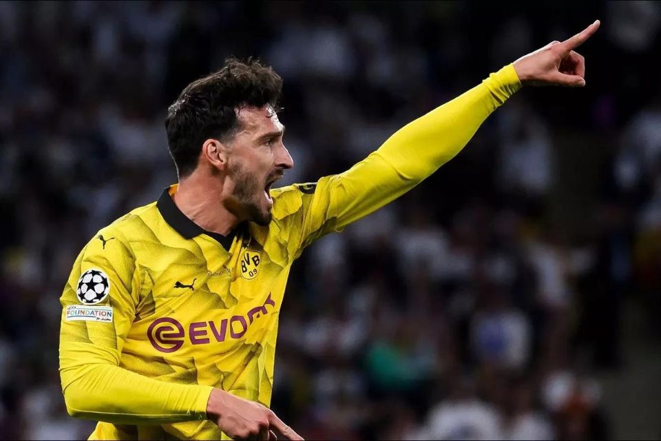 AS Roma Tak Kunjung Beri Tawaran, Mats Hummels Mulai Kesal