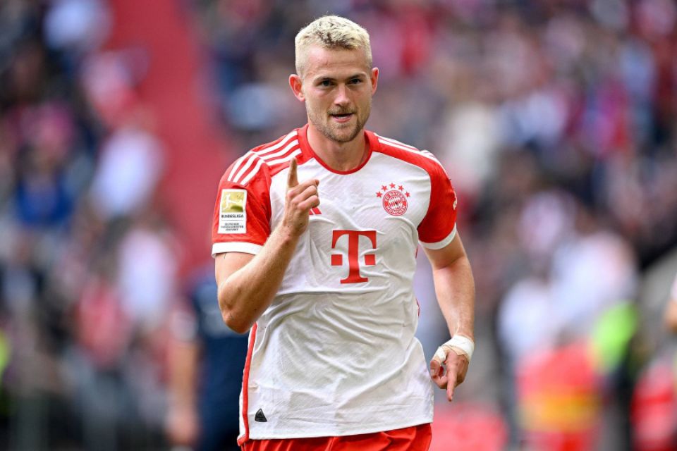 Bayern Munich Tolak Tawaran Pertama Man United untuk De Ligt