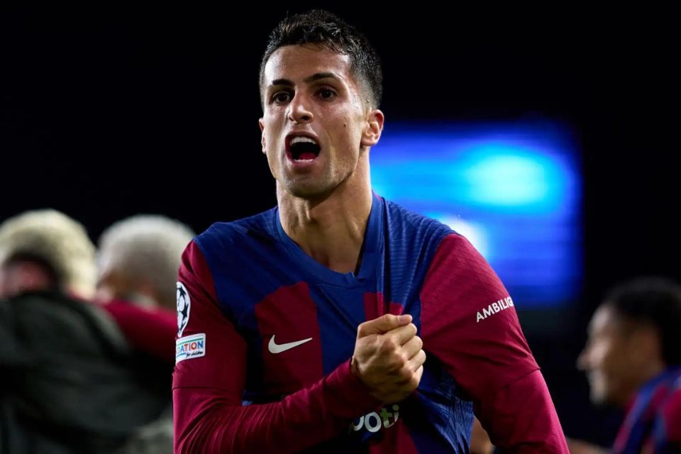 Tengah Dikomunikasikan Tim Saudi, Potensi Barcelona Amankan Cancelo Sulit Terjadi