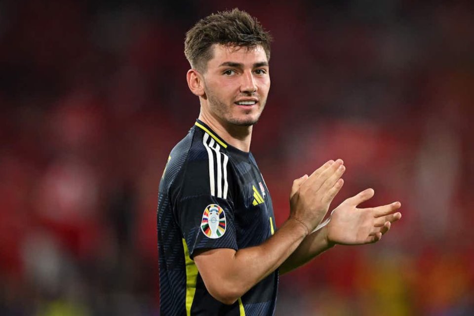 Setelah Lepas Lindstorm, Napoli Bisa Bergerak Amankan Dua Nama