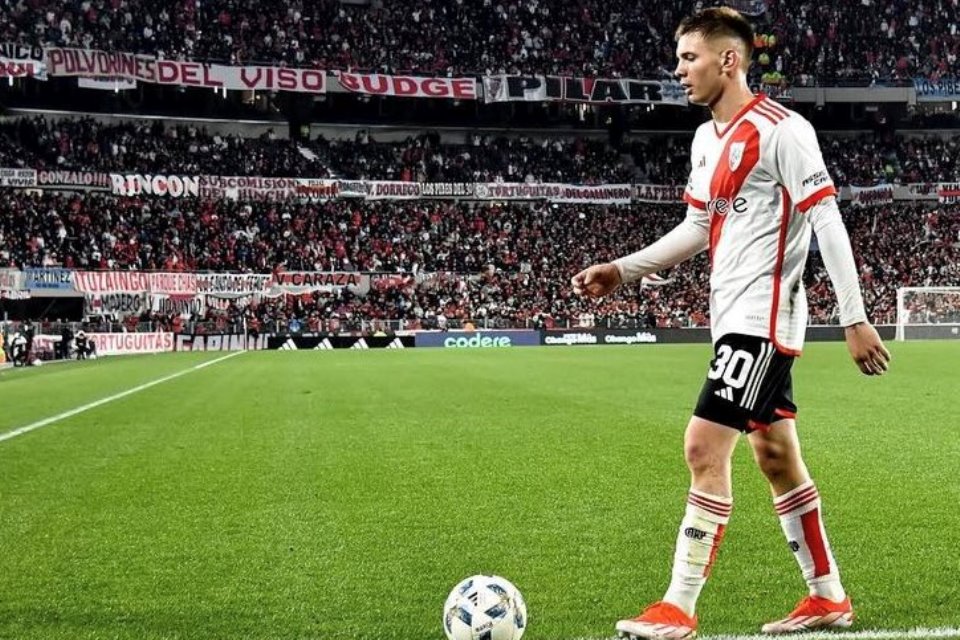 Presiden River Plate Tutup Potensi Kepindahan Pilar Mudanya ke Real Madrid