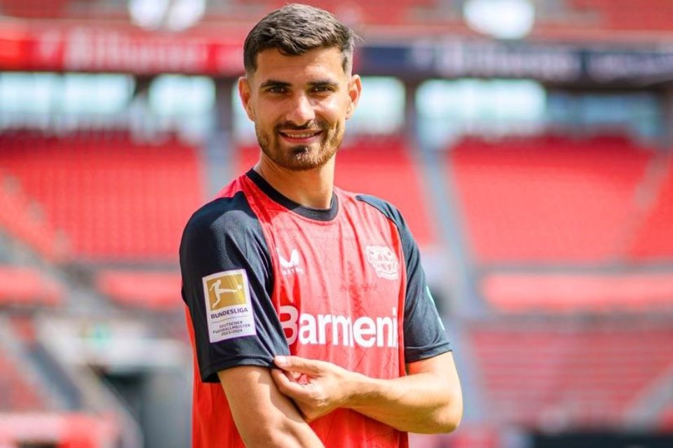 Pilar Rennes Resmi Gabung Leverkusen