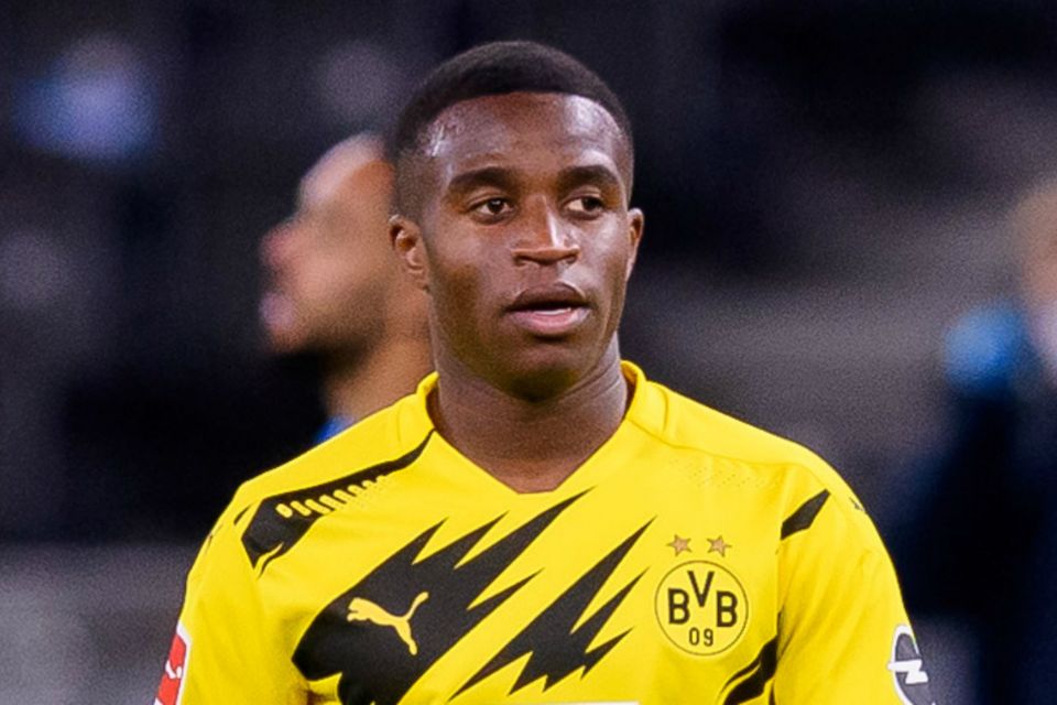 Moukoko Dirumorkan ke Real Betis, Manajemen Dortmund Buka Suara