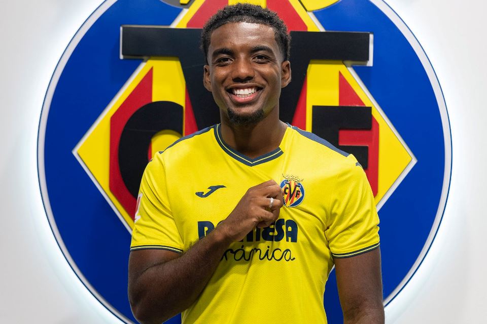 Villarreal Resmi Amankan Bek Tengah Baru, Siapa?