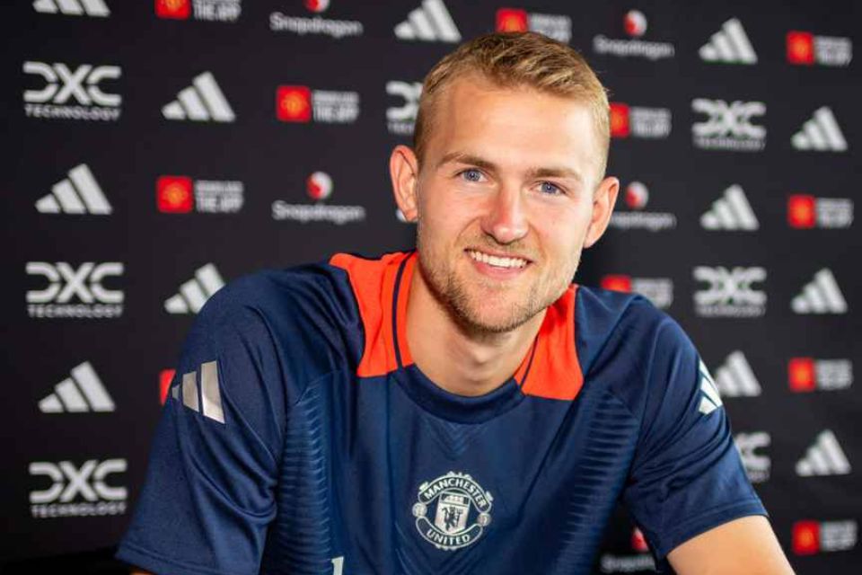 Resmi! Bayern Munich Lepas Matthijs de Ligt dan Noussair Mazraoui ke Man United