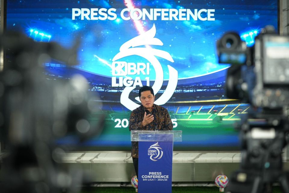 Erick Thohir Minta Semua Pemain Liga 1 2024/25 Hormati Keputusan Wasit Meski Ada VAR