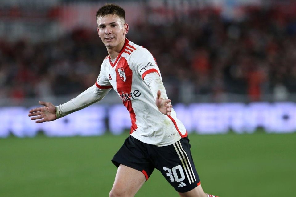 Presiden River Plate Tutup Potensi Kepindahan Pilar Mudanya ke Real Madrid