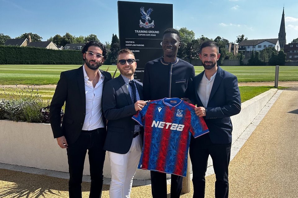 Crystal Palace Resmi Amankan Ismailla Sarr dari Marseille