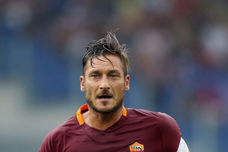 Tak Diberi Jabatan di AS Roma, Totti Sindir Mantan Klubnya