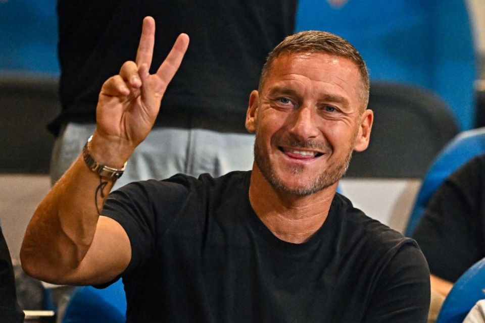 Tak Diberi Jabatan di AS Roma, Totti Sindir Mantan Klubnya