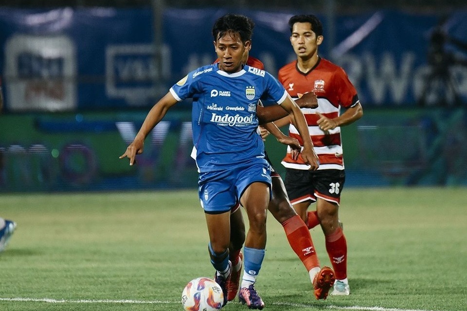 persib vs madura united