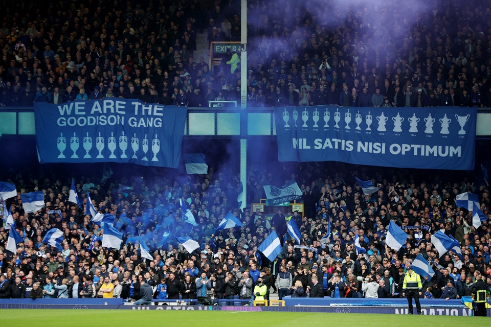 Jika Bos Lyon Resmi Akuisisi Klubnya, Ada Keuntungan yang Didapatkan Fans Everton