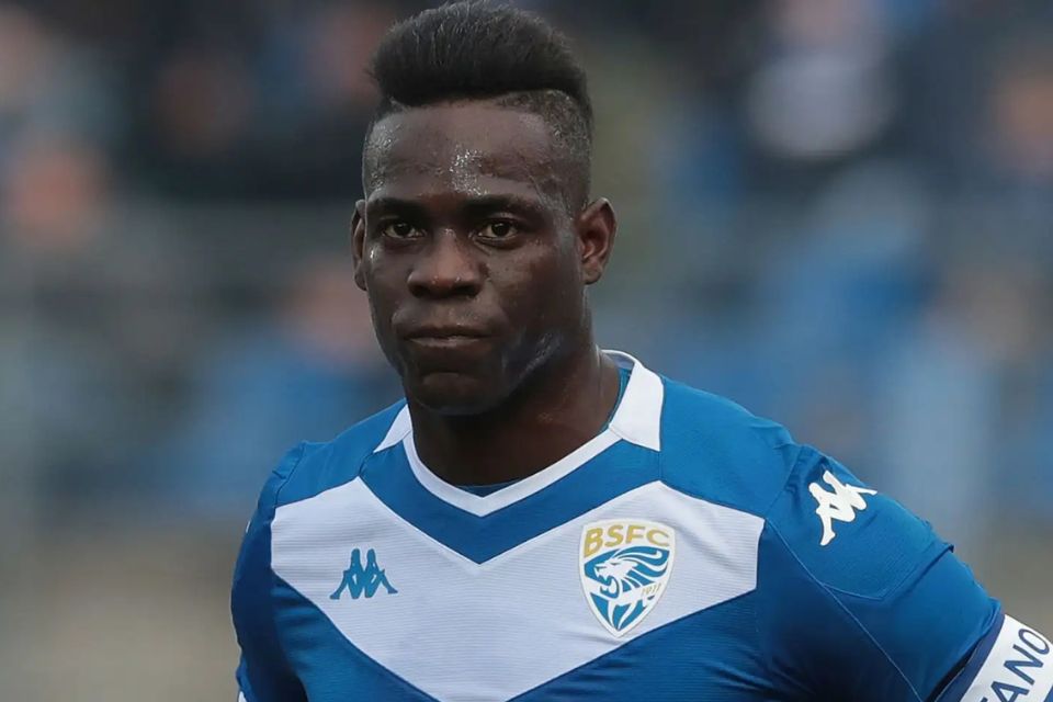 Sepakat Gabung Genoa, Segini Gaji yang Bakal Diterima Balotelli