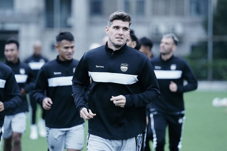 Termasuk Tim Superior di Liga China, Bojan Hodak Enggan Remehkan Zhejiang FC