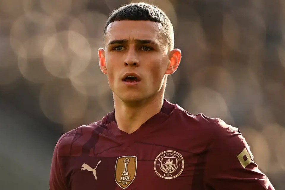 Alasan di Balik Melempemnya Performa Phil Foden Bersama Manchester City Terkuak